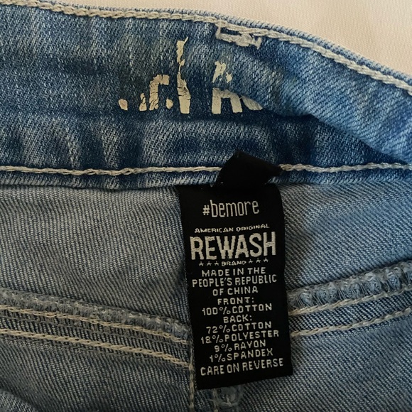 High Wasted/Jean Shorts - Picture 3 of 8